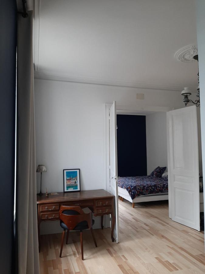 La chambre de maître du boulevard Thiers, entrée et terrasse privatives Remiremont Esterno foto