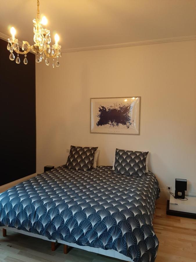 La chambre de maître du boulevard Thiers, entrée et terrasse privatives Remiremont Esterno foto